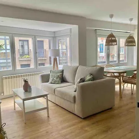 A Estrenar En Centro Gijon. Fibra-tv Appartement